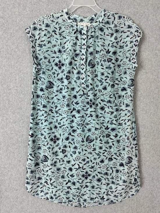 XiRENA Dresses & Skirts - Xirena Shirt Dress Size XS Blue Floral Mini Coastal Beach Casual Resort Luxury